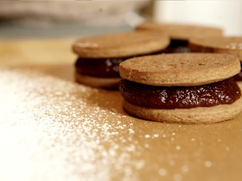 Caja de 6 Alfajores - Trío de Sabores - Image 6